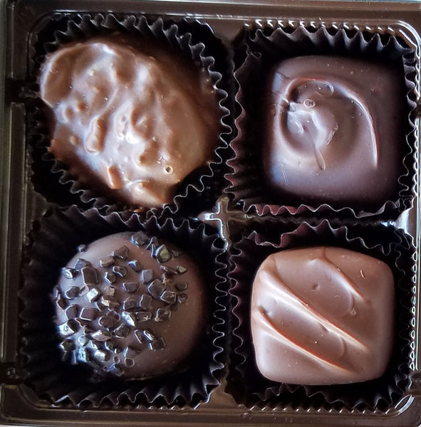 4 piece Chocolates Holly Berry Box